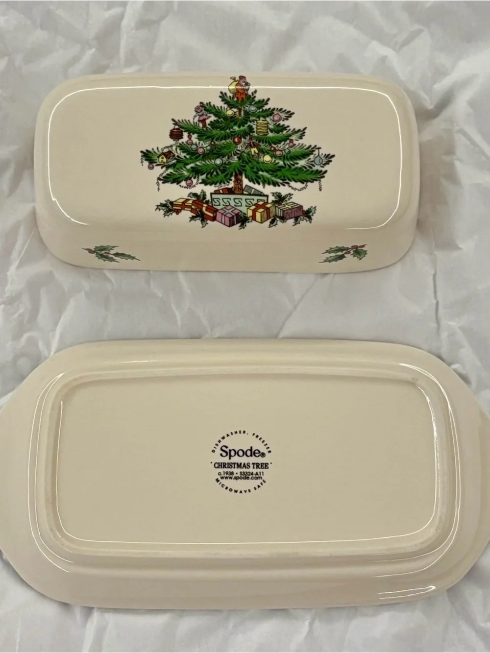 Spode Christmas Tree Butter Dish with Green Trim and Christmas Tree
